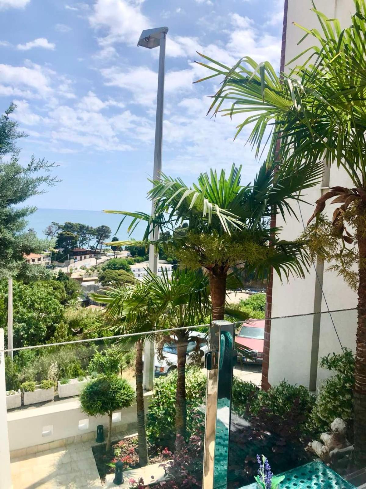 Hotel Senator Ulcinj Exterior foto